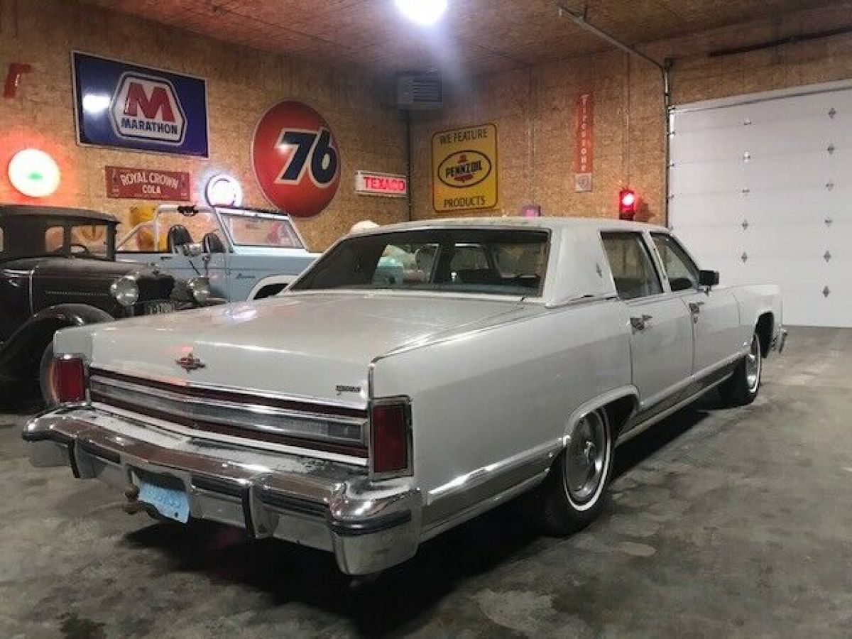 1979 Lincoln Continental Town Car HD VIDEO survivor rides drives - photo 10