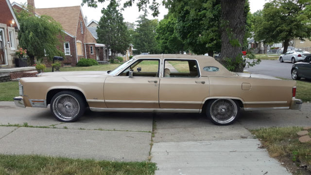 1979 Lincoln Continental - photo 2
