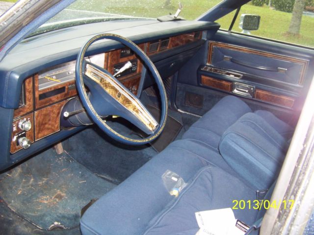 1979 Lincoln Continental - photo 2