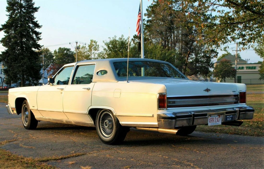 1979 Lincoln Continental Town Car - photo 7
