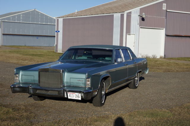 1979 Lincoln Continental Town Car !!NICE SURVIVOR!! 1979 Lincoln Town Car Continental