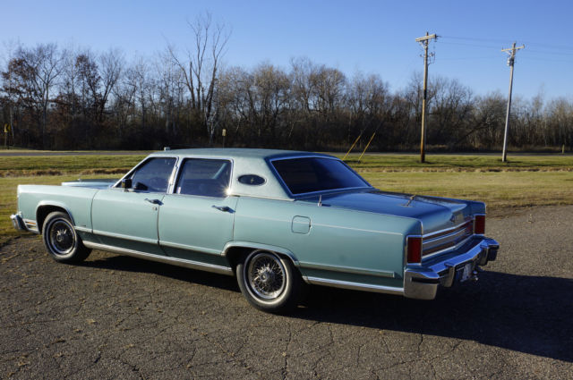 1979 Lincoln Town Car Continental - photo 3