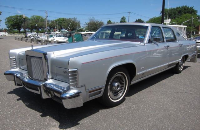 1979 Lincoln Continental Town Car Sedan 1979 Lincoln Continental Town Car