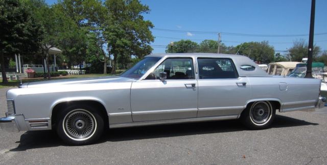 1979 Lincoln Continental Town Car - photo 3