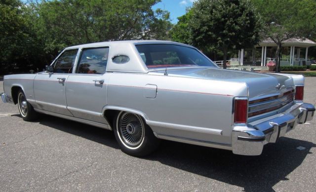1979 Lincoln Continental Town Car - photo 4