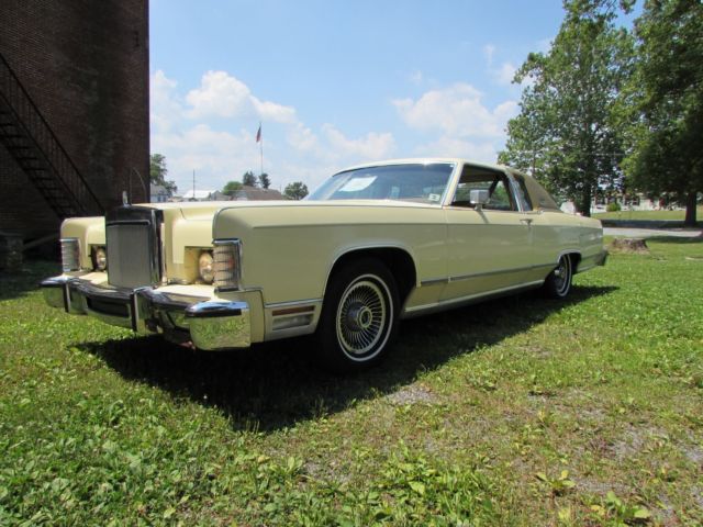 1979 Lincoln Continental Town Coupe * Low Miles 1979 Lincoln Continental