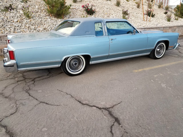 1979 Lincoln Continental 2 DOOR COUPE - photo 3
