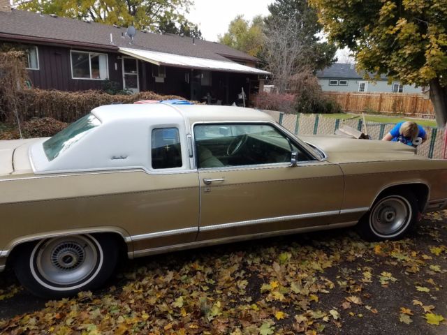 1979 Lincoln Town Car Gold, white, chrome - photo 4