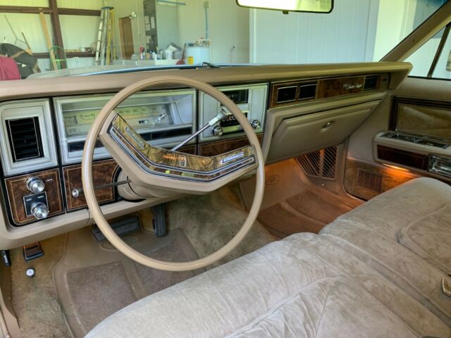 1979 Lincoln Continental - photo 7