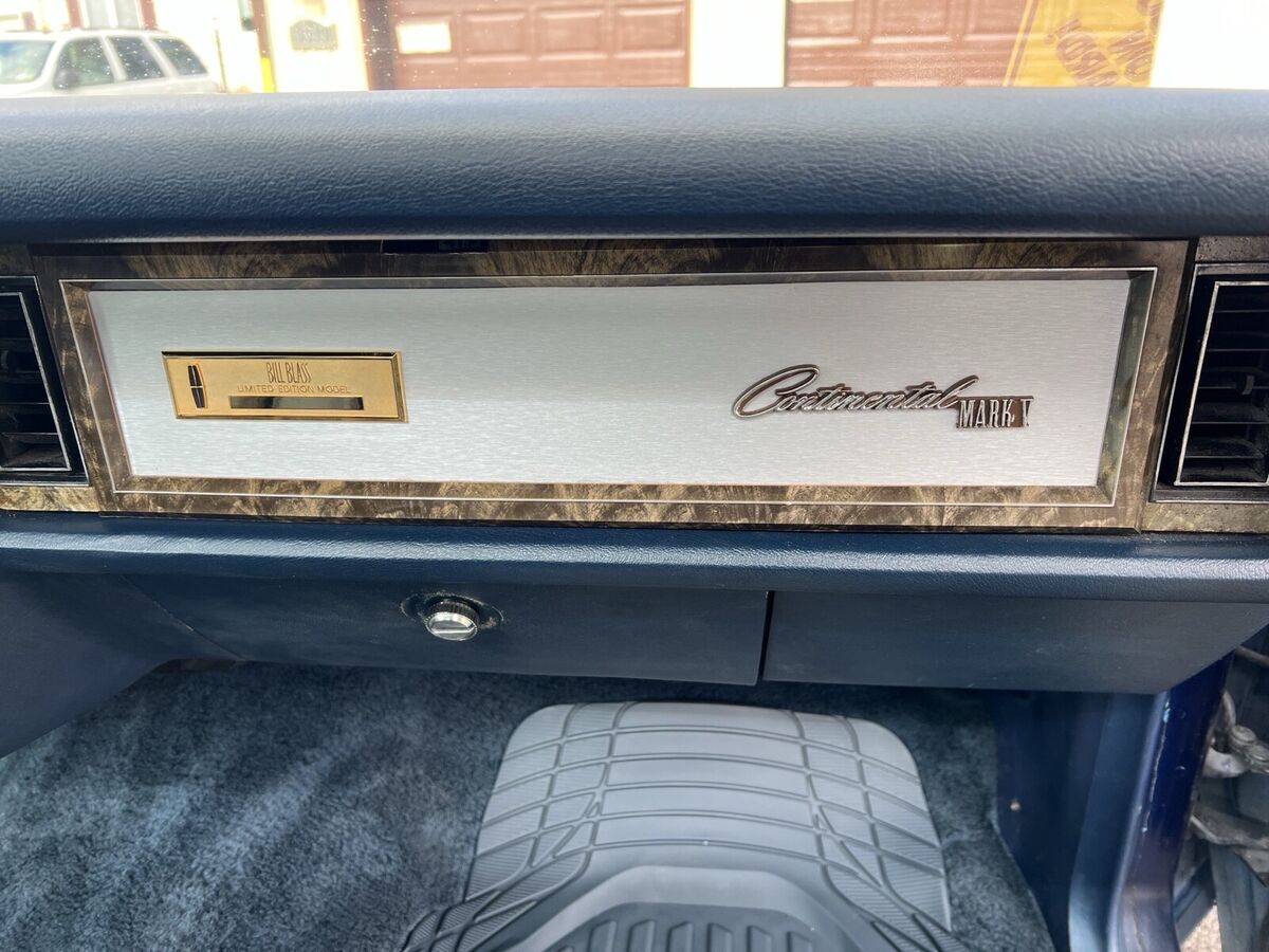 1979 Lincoln Mark V Bill Blass - photo 12