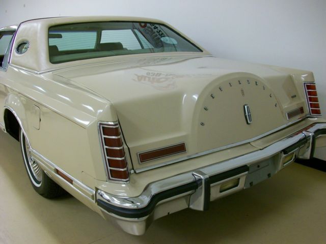 1979 Lincoln Mark Series V - photo 10
