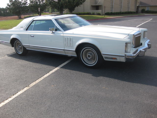 1979 Lincoln Mark V, Collector's Series, 29k miles, 2 owner, award winner 1979 Lincoln Mark Series
