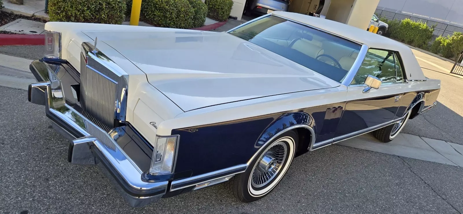 1979 Lincoln Mark V Coupe White 1979 Lincoln Mark V