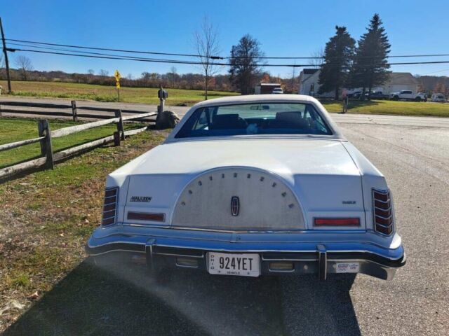 1979 Lincoln Mark V - photo 2