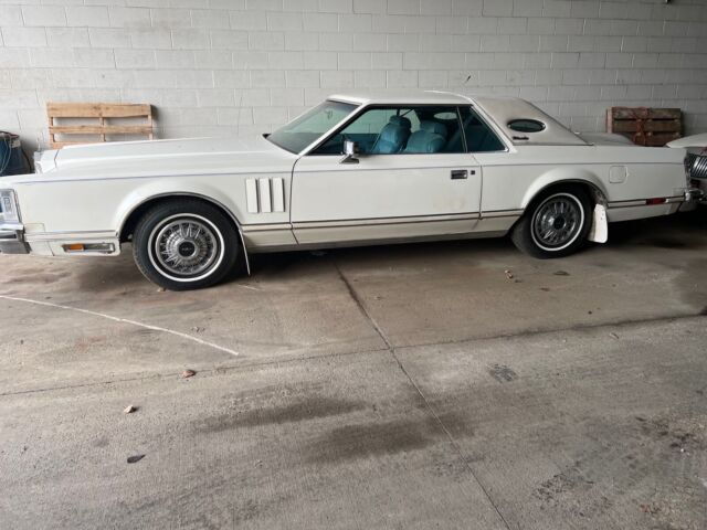 1979 Lincoln Mark V - photo 6
