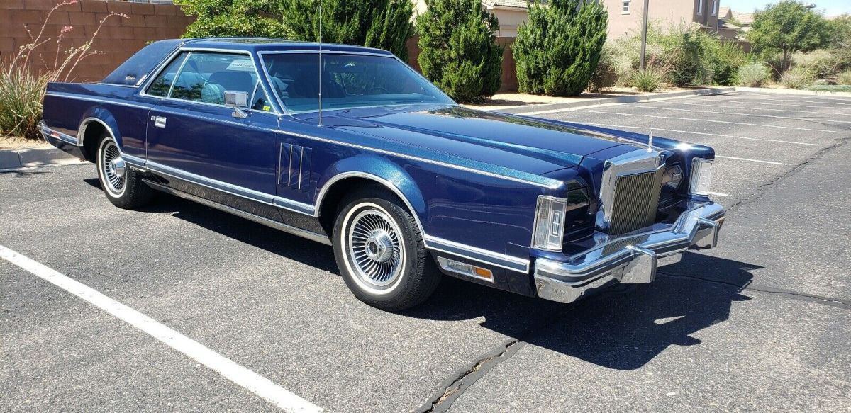 1979 Lincoln Mark V - photo 4