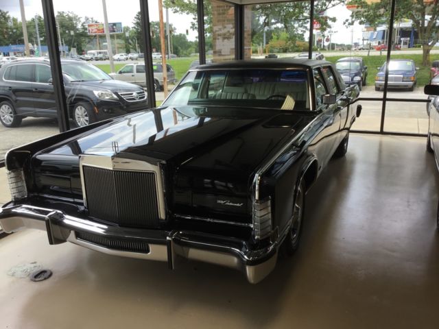 1979 Lincoln Town Car - photo 11