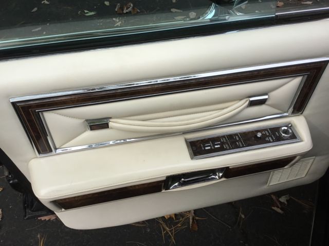 1979 Lincoln Town Car - photo 9