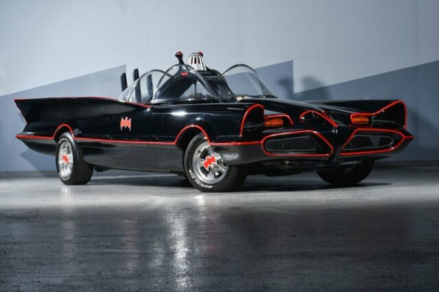 1979 Lincoln Town Car Batmobile - photo 11