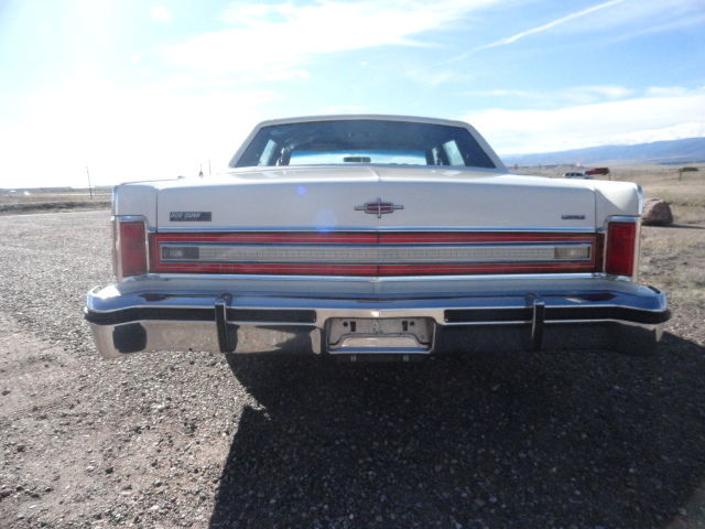 1979 Lincoln Town Car COLLECTORS SERIES - photo 4