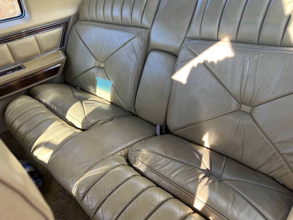1979 Lincoln Town Car Town Coupé - photo 11