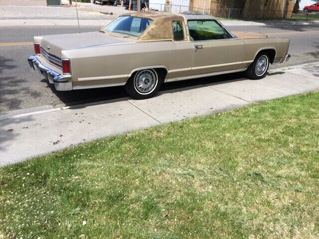 1979 Lincoln Town Coupe - photo 5