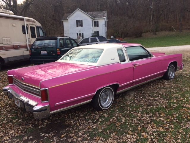 1979 Lincoln Other town coupe - photo 2
