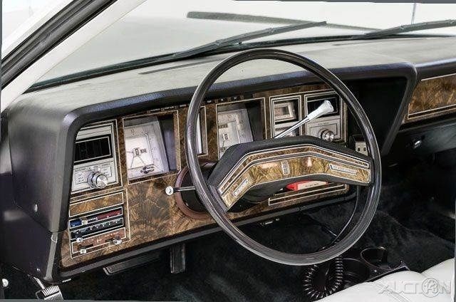 1979 Lincoln Continental Mark V Cartier - photo 11