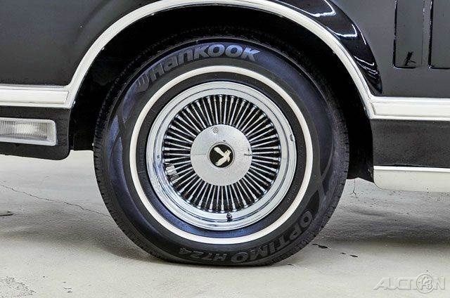 1979 Lincoln Continental Mark V Cartier - photo 7