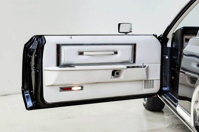 1979 Lincoln Continental Mark V Cartier - photo 8