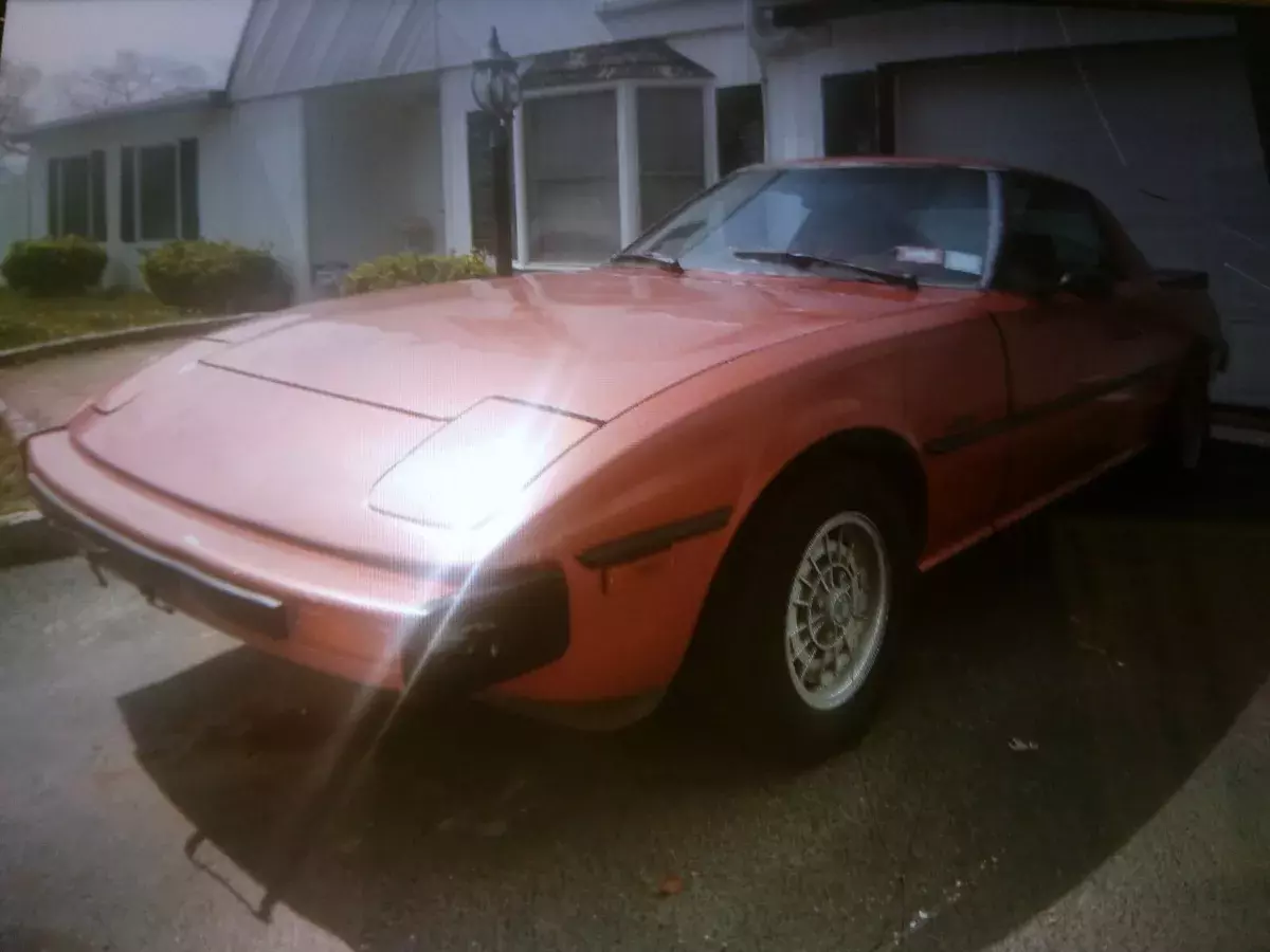 1979 Mazda RX-7 114,025 ORIGINAL MILES ORIGINAL ROTORY ENGINE & 4SPD RUNS GOOD! 1979 Mazda RX-7