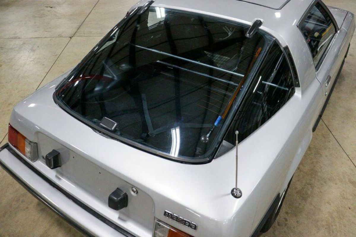 1979 Mazda RX-7 - photo 11