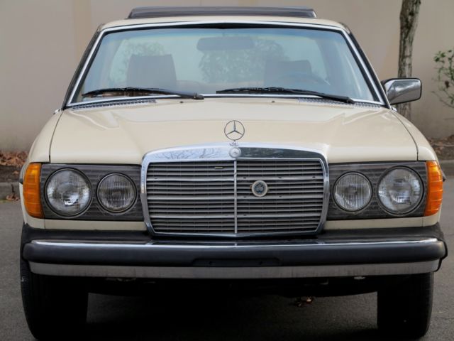 1979 Mercedes-Benz 300-Series 300CD - photo 8