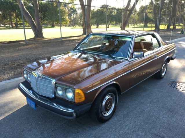 1979 Mercedes 300CD coupe, one owner, full service history 1979 Mercedes-Benz 300-Series COUPE