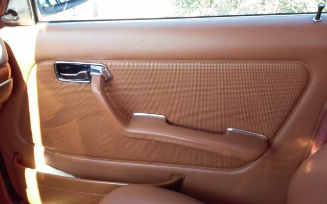 1979 Mercedes-Benz 300-Series - photo 10