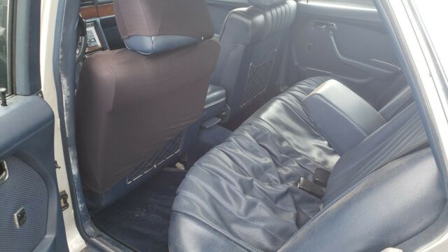 1979 Mercedes-Benz 300-Series 300SD - photo 11