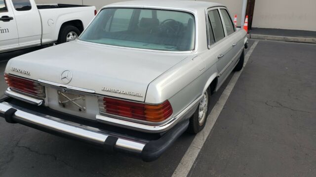 1979 Mercedes-Benz 300-Series 300SD - photo 3