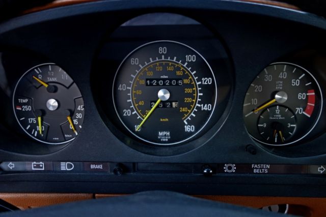 1979 Mercedes-Benz SL-Class Hardtop Coupe - photo 6