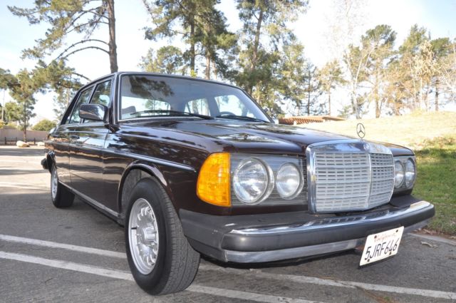 1979 Mercedes-Benz 200-Series Standard - photo 2
