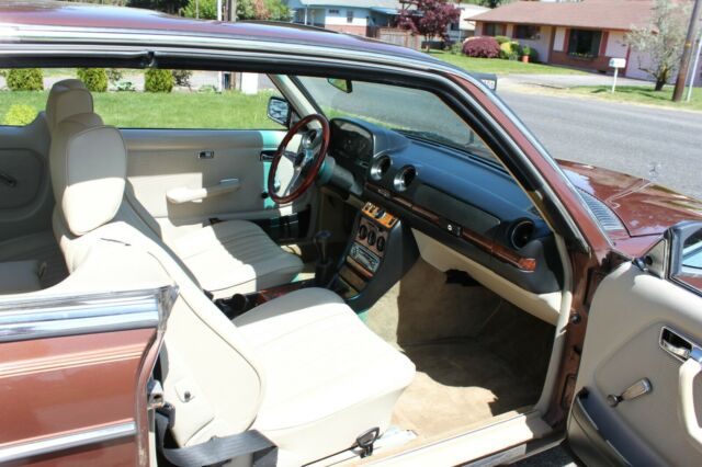 1979 Mercedes-Benz 200-Series 280CE - photo 9
