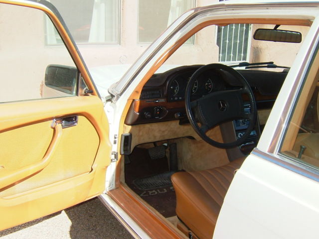 1979 Mercedes-Benz 200-Series Leather - photo 7
