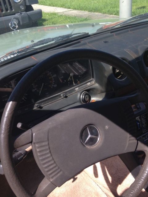 1979 Mercedes-Benz 300-Series - photo 8
