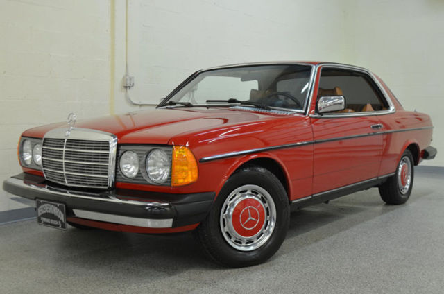1979 Mercedes-Benz 300-Series Base Coupe 2-Door - photo 3