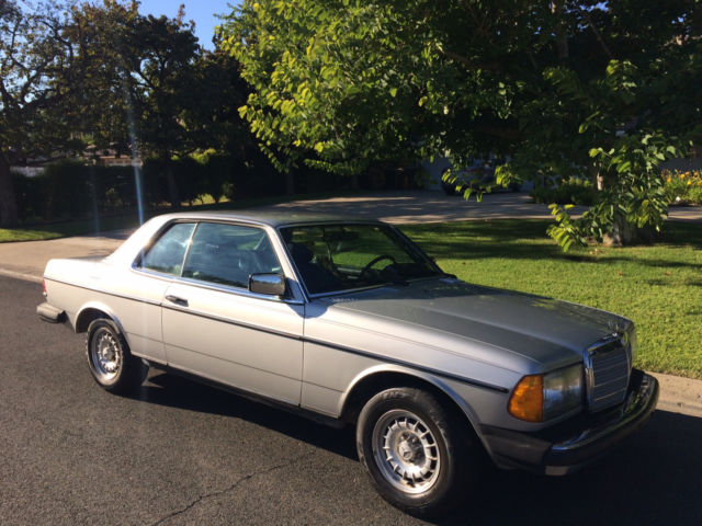 1979 Mercedes-Benz 300-Series - photo 5