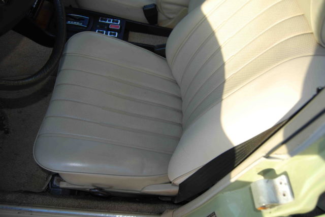 1979 Mercedes-Benz 300-Series Base - photo 8