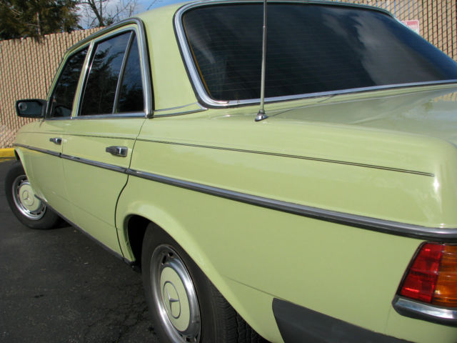 1979 Mercedes-Benz 300-Series - photo 7