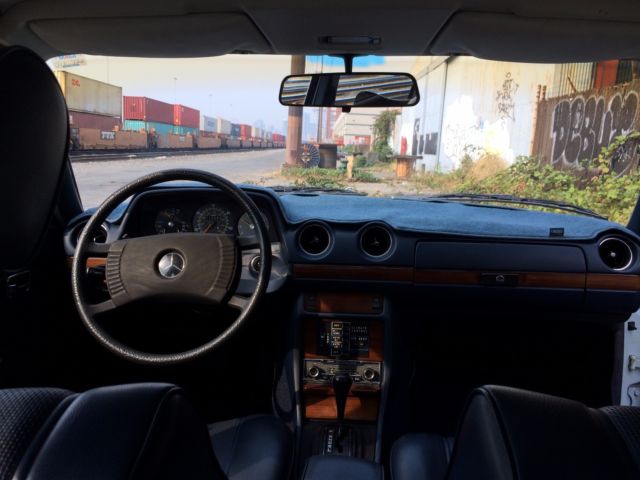 1979 Mercedes-Benz 300-Series - photo 13