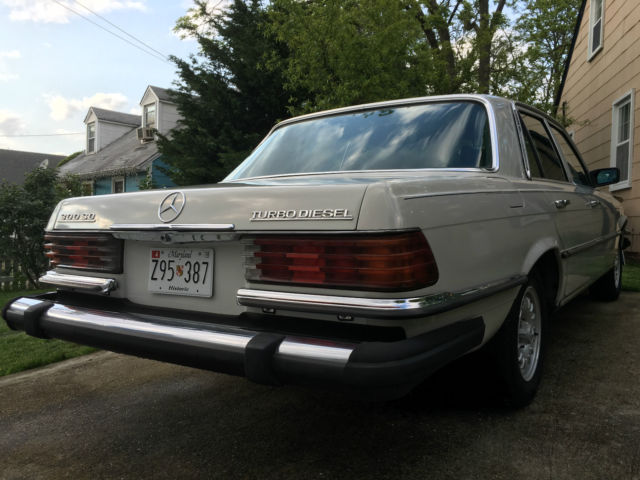 1979 Mercedes-Benz 300-Series 300SD - photo 4