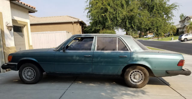 1979 Mercedes-Benz 300-Series - photo 2