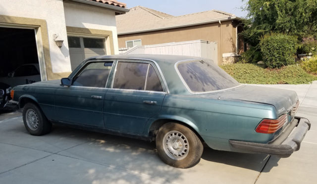 1979 Mercedes-Benz 300-Series - photo 3